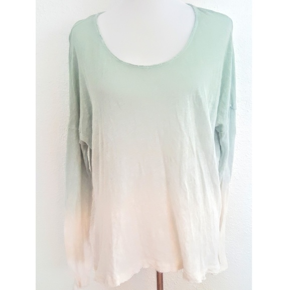 Tops - 5/$25 Ombre Loose Fit Knit Long Sleeve Top